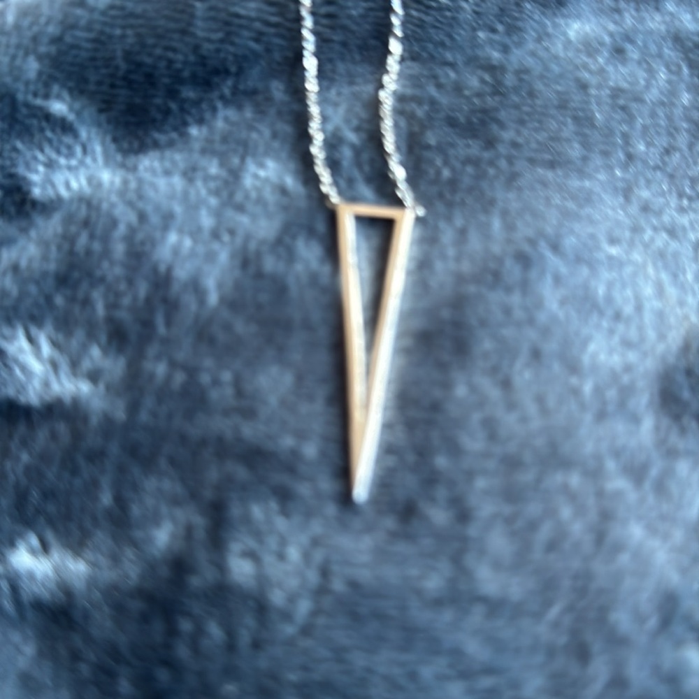Adjustable Necklace - Picture 2 of 3